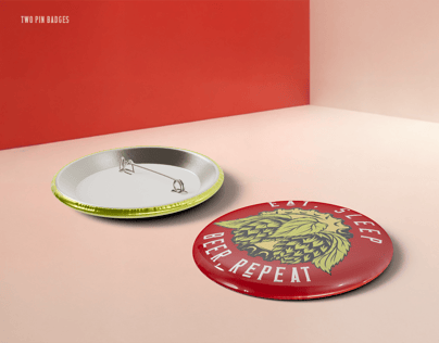Pin Badge 3D mockup. Create presentations using Online Mockup Generator.