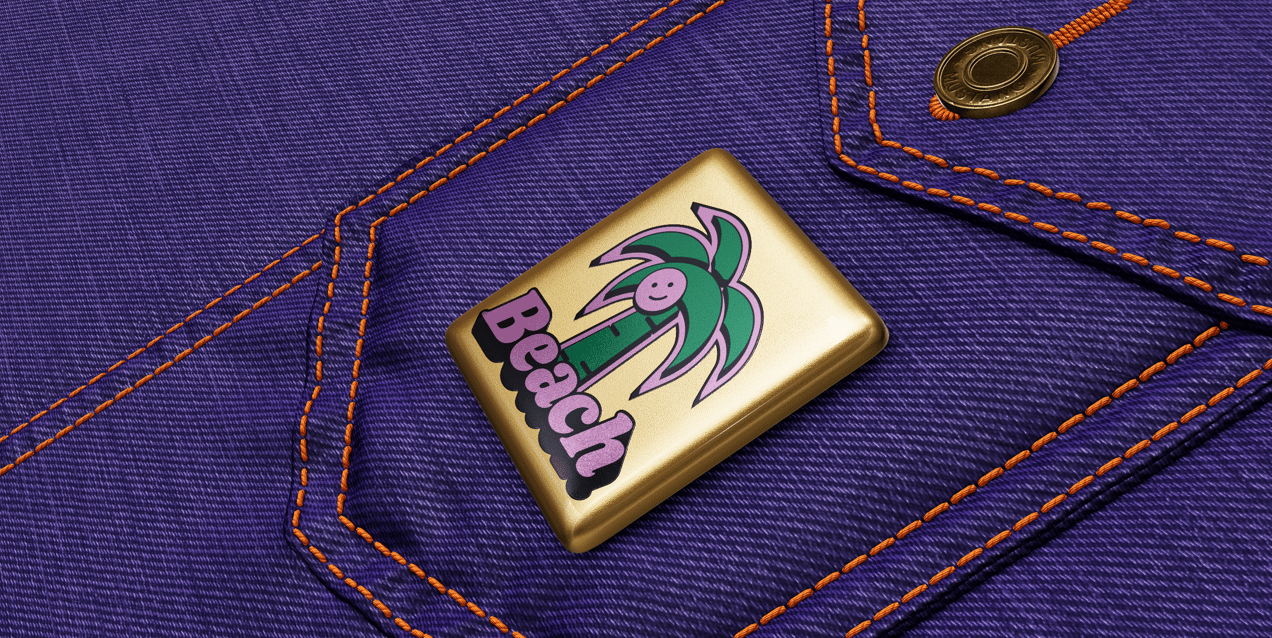 Pin Badge 3D mockup. Create presentations using Online Mockup Generator.