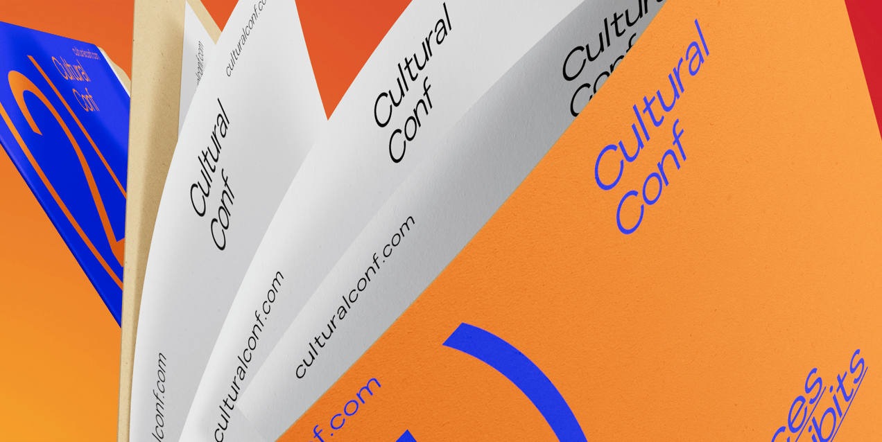 Free Folder 3D mockup. Create presentations using Online Mockup Generator.