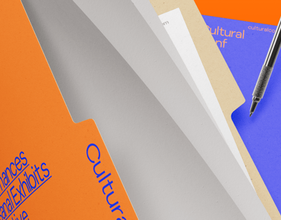 Free Folder 3D mockup. Create presentations using Online Mockup Generator.